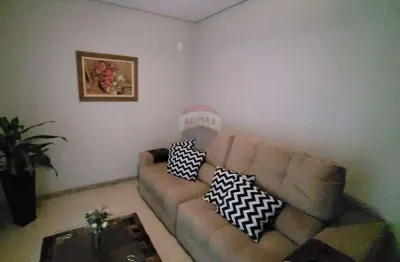 Casa duplex de 4 dormitórios com 185,84 m² no eldorado, timóteo, mg