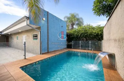 OPORTUNIDADE NO BAIRRO LAGOINHA!!! –Casa com 5 Dormitorios, 3 suites e area gourmet