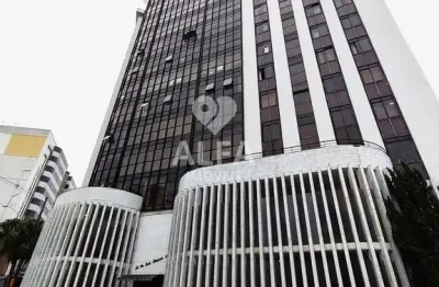 Viva com elegância e conforto: apartamento de 4 quartos no coração da cidade!