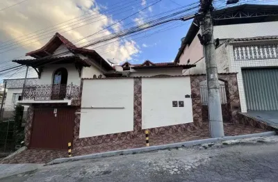 2 casa á venda em barbacena com 3 dormitório e 2 suítes no santa cecília