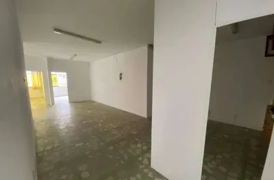 Sala comercial à venda – andar completo no centro de barbacena