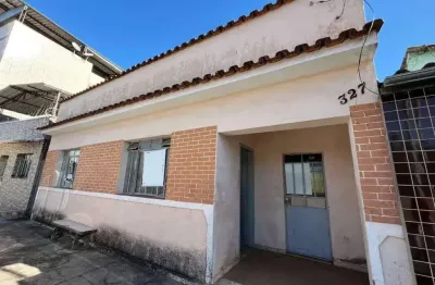 Casa antiga à venda no bairro grogotó — excelente localização para reforma ou investimento
