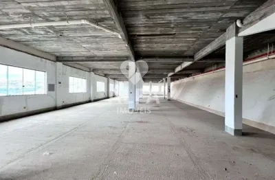 Ponto comercial para alugar na Avenida Prefeito Simão Tamm Bias Fortes, 188, Grogotó, Barbacena