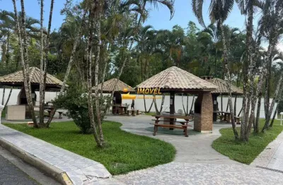 Casa em condomínio fechado com 3 quartos à venda na praia vermelha do sul, ubatuba , 80 m2 por r$ 550.000