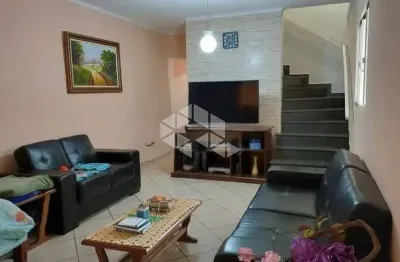 Sobrado na vila medeiros com 3 dormitórios e 2 vagas.