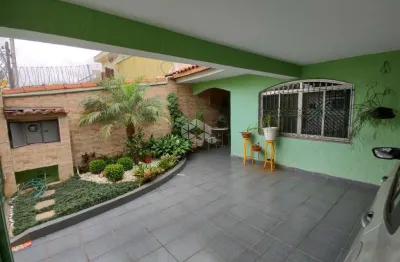 Casa terrea com 3 dormitórios, 1 suite e 3 vagas em vila isolina mazzei
