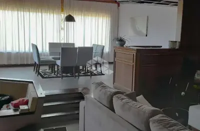 Sobrado com 4 dormitorios e 2 suites  - palmas do tremembé