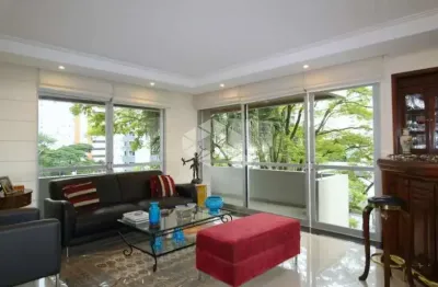 Apartamento à venda em moema com 215m², 4 quartos, 1 suíte e 2 vagas