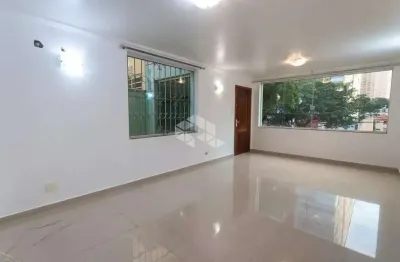 Casa com 3 quartos à venda na Rua Aureliano Leal, 340, Água Fria, São Paulo