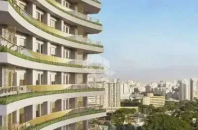 Apartamento em moema com 221m², 3 suítes, 3 vagas de garagem.