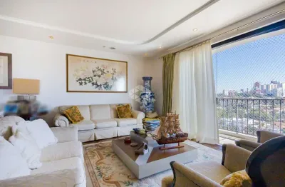 Sofisticação e exclusividade em Higienópolis - 362m², 4 suítes e 5 vagas no Edifício Pacaembu Towers