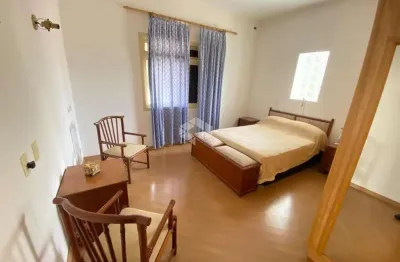 Casa com 4 quartos à venda na Rua Traipu, 1165, Pacaembu, São Paulo