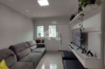 Casa na vila mazzei com 5 dormitórios e 2 vagas de garagem.