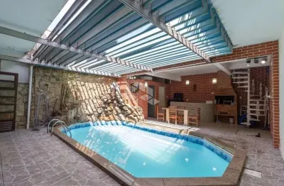 Casa com 4 quartos à venda na Rua Camatei, 363, Vila Nivi, São Paulo