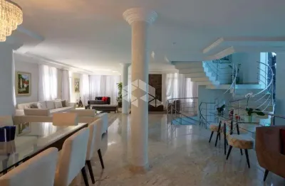 Casa de  alto padrão em condomínio fechado com 4 suítes à venda, 800 metros e 12 vagas - jardim frança, são paulo/sp