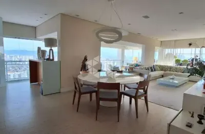 Cobertura 5 dormitórios, 3 suítes e  4 vagas em santa teresinha.