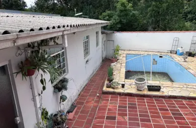 Terreno em santa felicidade rua sem saida e casa mista com piscina