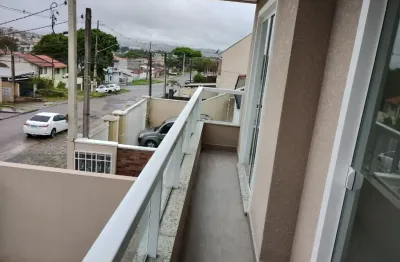 Um sobrado novinho pra chamar de seu no bairro alto