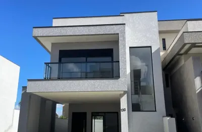 Bairro alto sobrado em condomínio clube segurança tranquilidade e fácil acesso ao centro