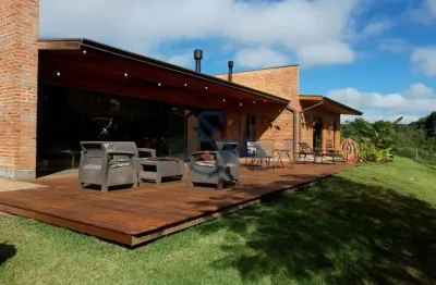Chácara / sítio com 3 quartos à venda no Demétria, Botucatu 