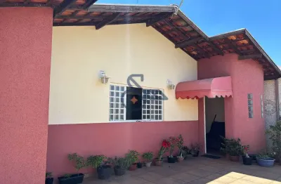 Casa com 2 quartos à venda no Cohab I, Botucatu 
