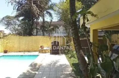 Casa com 3 quartos à venda na rua trasybulo pinheiro albuquerque, 487, jardim santa helena, são paulo por r$ 1.599.000