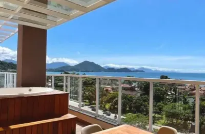 Linda cobertura c/ jacuzi vista mar na praia das toninhas
