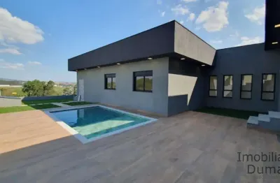 Linda casa térrea c/ 3 suítes e piscina em bragança paulista