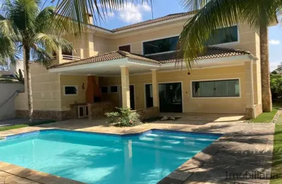 Linda casa 3 dorms 431m2 em taubate no condomío taubaté village com piscina