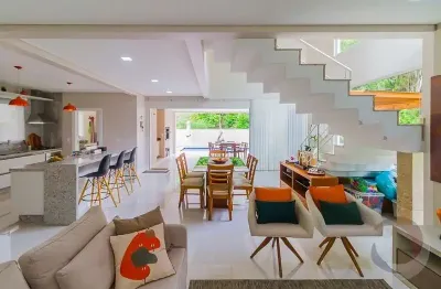 Casa em condomínio fechado com 3 quartos à venda na rua deputado walter gomes, 580, santo antônio de lisboa, florianópolis, 271 m2 por r$ 2.750.000