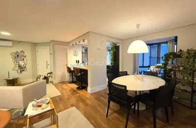 Apartamento com 3 quartos à venda na rua almirante lamego, 1346, centro, florianópolis, 129 m2 por r$ 1.760.000