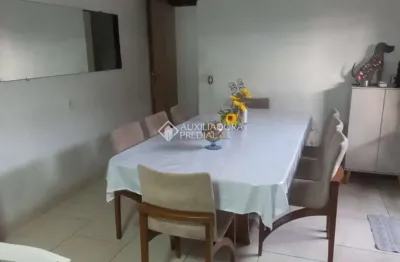 Casa com 4 quartos à venda na rinópolis, 197, vila vivaldi, são bernardo do campo, 200 m2 por r$ 644.000
