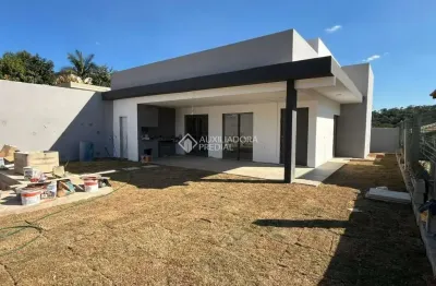 Fazenda à venda na otaviano ribeiro, 01, vila esperança, mairinque, 389 m2 por r$ 480.000