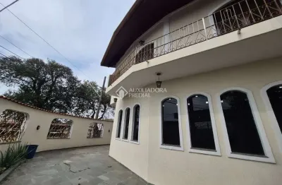 Casa com 3 quartos à venda na avenida nestor de barros, 468, jardim ana maria, santo andré, 300 m2 por r$ 851.000