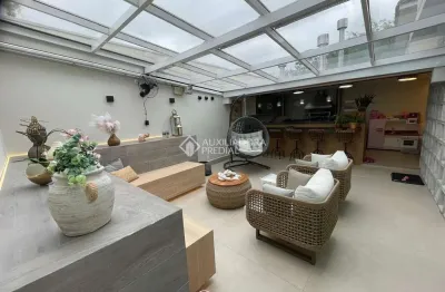 Casa em condomínio fechado com 3 quartos à venda na avenida miro vetorazzo, 115, demarchi, são bernardo do campo, 235 m2 por r$ 2.480.000
