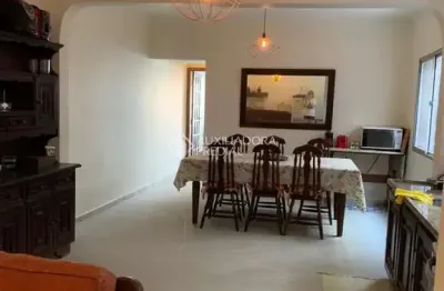 Casa com 3 quartos à venda na alameda dona tereza cristina, 688, nova petrópolis, são bernardo do campo, 185 m2 por r$ 690.000