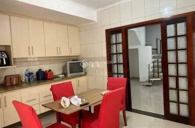 Casa com 4 quartos à venda na Rua Virgílio Miraglia, 366, Nova Petrópolis, São Bernardo do Campo, 173 m2 por R$ 795.000