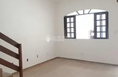 Casa com 3 quartos à venda na valsa de viena, 38, vila das valsas, são bernardo do campo, 150 m2 por r$ 300.000