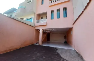 Casa em condomínio fechado com 2 quartos à venda na rua agostinho masini, 71, parque terra nova ii, são bernardo do campo, 220 m2 por r$ 750.000