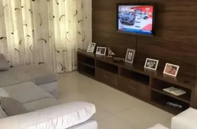 Casa com 3 quartos à venda na rua rocha pombo, 258, jardim stella, santo andré, 155 m2 por r$ 820.000