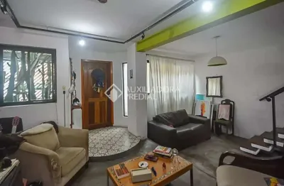 Casa com 3 quartos à venda na rua abel minhotti barbosa, 43, anchieta, são bernardo do campo, 231 m2 por r$ 910.000