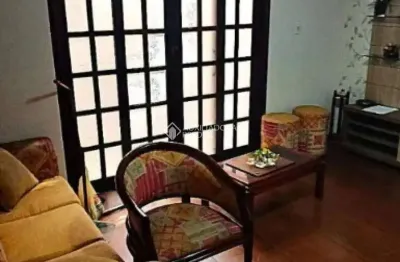 Casa com 3 quartos à venda na Rua Xingu, 127, Dos Casa, São Bernardo do Campo, 211 m2 por R$ 780.000