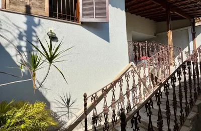 Casa linear a venda no bairro alipio de melo 03 quartos, suite, espaço gourmet e 2 vagas