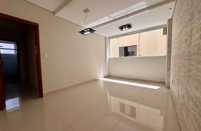 Apartamento a venda no bairro castelo 2 quartos, banheiro e 1 vaga.