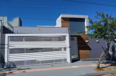 Linda casa á venda no sírio libanês em campo grande