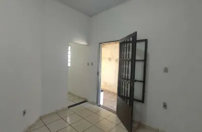 Casa para venda em araçatuba, santana, 3 dormitórios, 2 banheiros