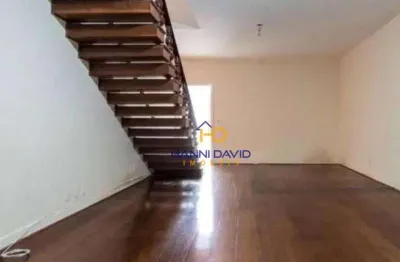 Vende   casa comercial na vila mariana ,331m² 9  salas 5 banheiros  5 vagas 1 deposito 1 quintal coberto próximo do metrô paraíso e ana rosa.