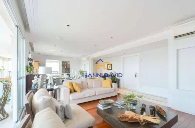 Apartamento com varanda gourmet e churrasqueira. villa clementino