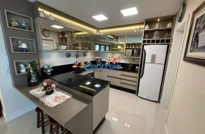 Apartamento com 03 dormitórios, sendo 01 suíte no Kobrasol / São José