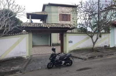Residencia duplex sl.3 quartos(suite) itaúna saquarema rj
